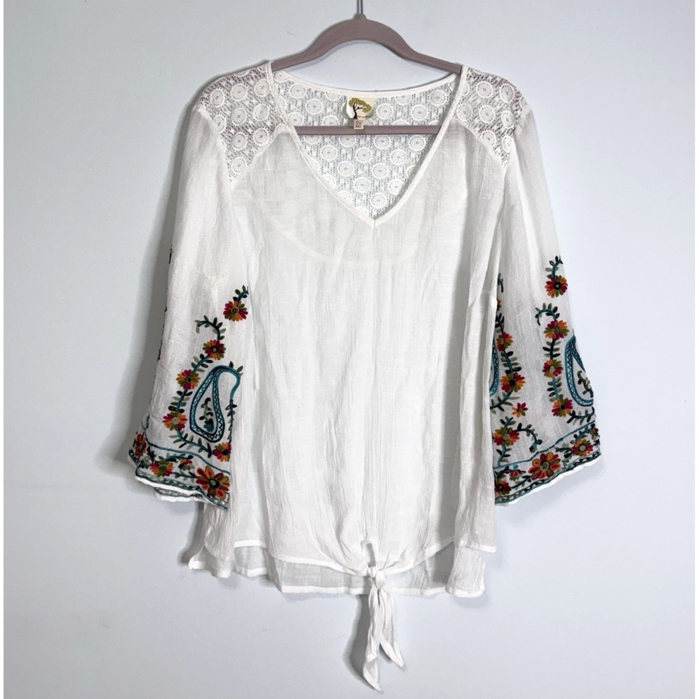 Fig & Flower White Floral Embroidered Top Sz‎ 2X Gauze Semi Sheer Lace Boho